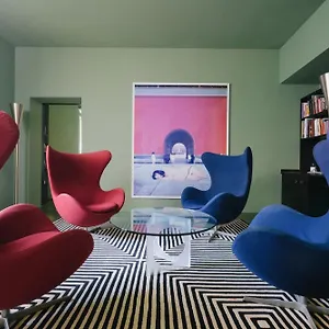 3 10 Corso 2* Милан