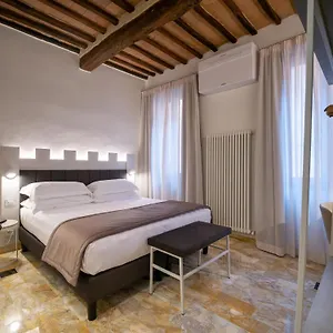 *** Hotel Torre Del Fuggisole Italy